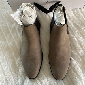 Aldo men’s 7.5 gray boot